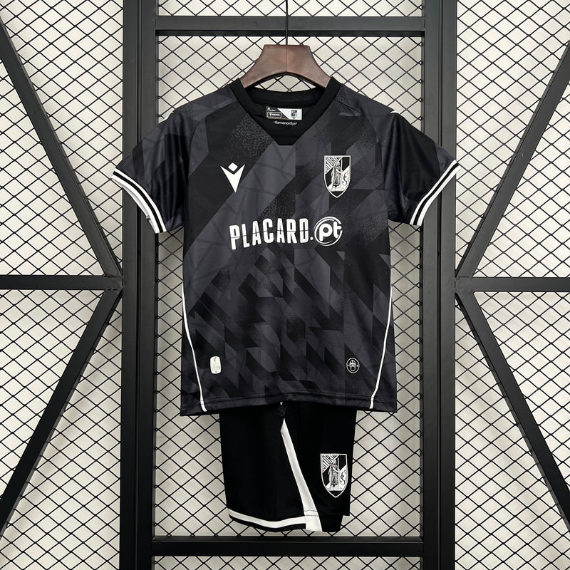 VITÓRIA DE GUIMARÃES II 25/26 CONJUNTO INFANTIL